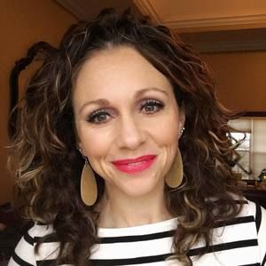 Meet your Posher, Courtney